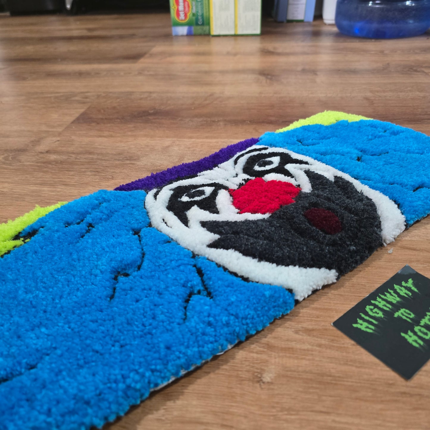 'Clownin' Around' Hand Tufted Rug