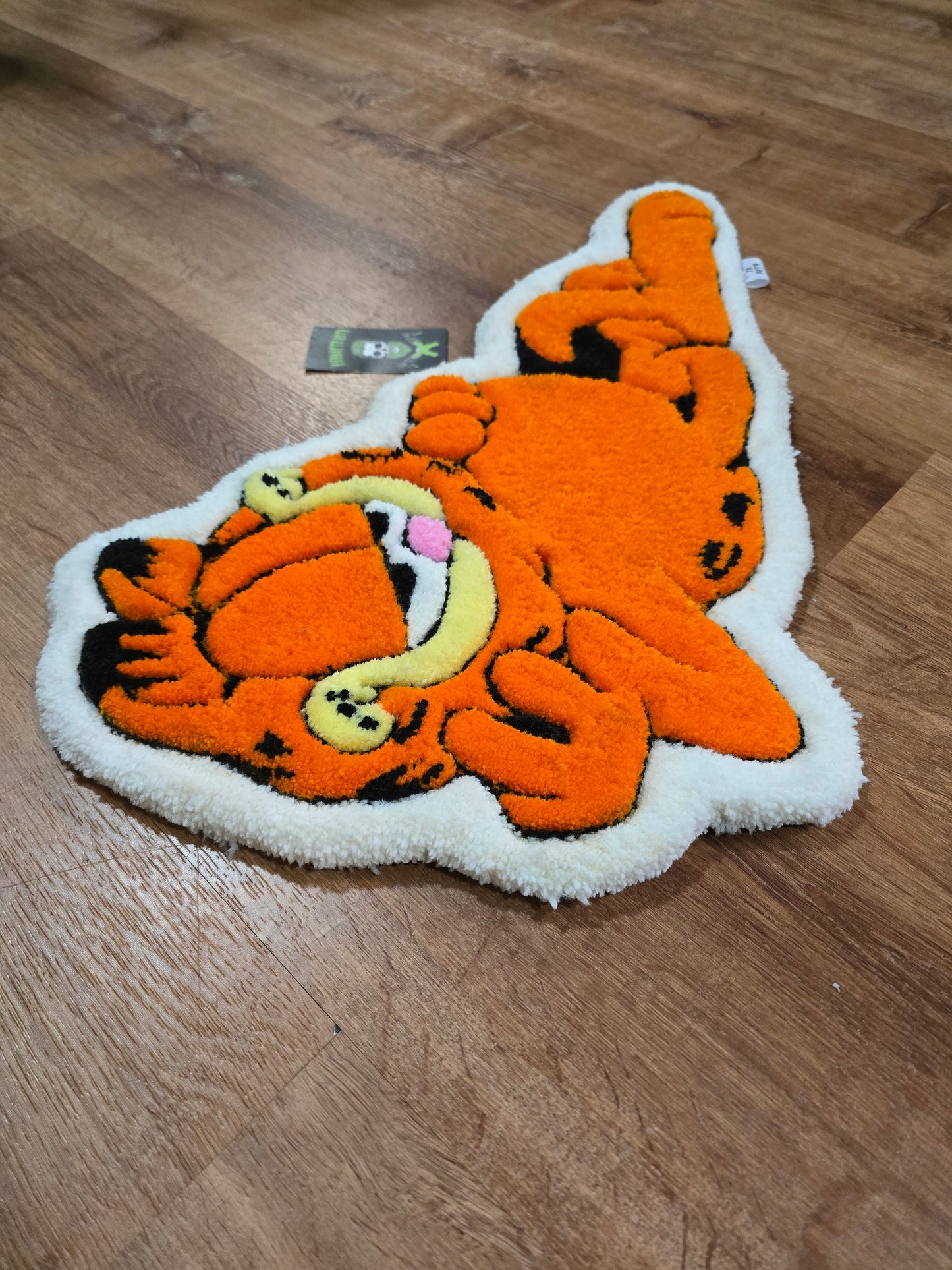 'Grumpy Cat' Tufted Rug